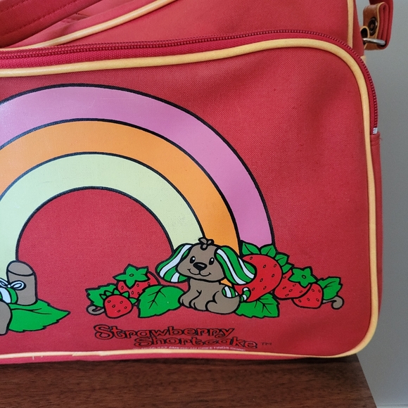 SOLD Vintage Strawberry Shortcake Satchel Bag 🎒 - Picture 6 of 13